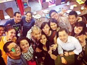 ada kebersamaan penuh kekeluargaan disetiap pertemuan 